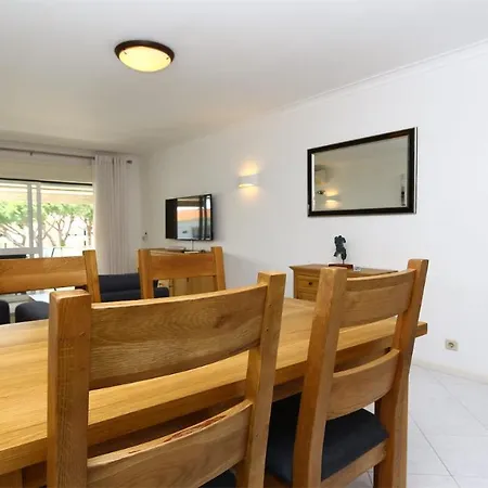 Pinhal Do Golf - Clever Details * 빌라모라