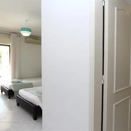 Pinhal Do Golf - Clever Details * 빌라모라